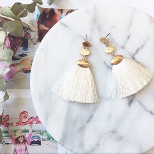 NWT boho tassel earrings
